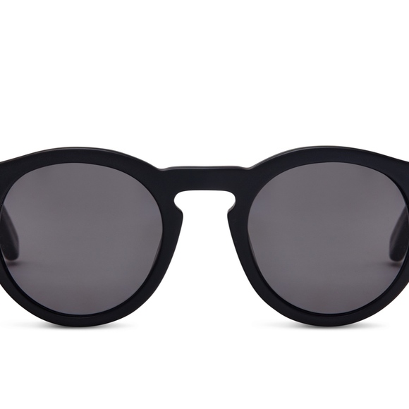 Sunglasses Unisex Matte Black - Picture 3 of 8